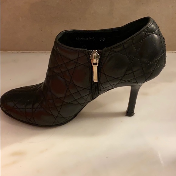 Christian Dior leather quilted ankle boot - Picture 3 of 6